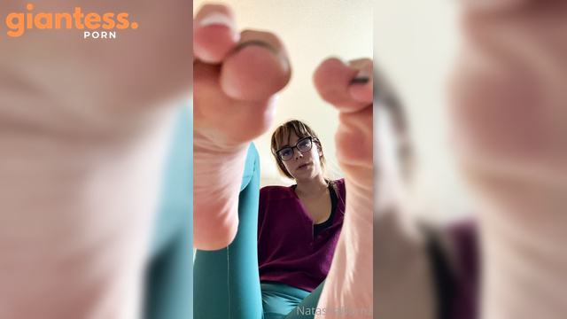 Goddess Tall Tasha Say Hi to New Trapped Toy in Hamster Cage