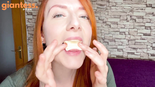 Evelyn Jade - When Your Neighbor Becomes a Giantess And Eats You