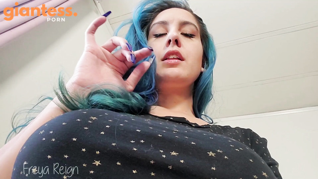 Freya Reign Vore