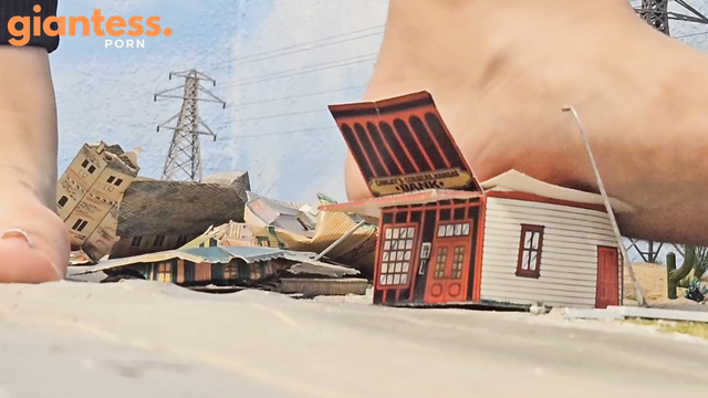 Strength GTS Dioramas - Bioloomy Giantess Lola’s Strength Dioramas Showcase
