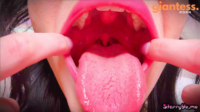 Starry Yume - Tiny Bites, Big Cravings: The Giantess Chef Wants More