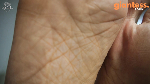 SexSweetBlonde - Giantess Bandle Of Teasing You With Magnificent Feet
