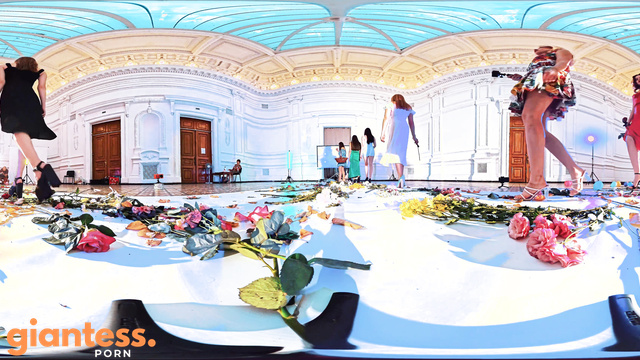 SpecialStore - High Heels And Blooms: The Goddess of Flowers Parade