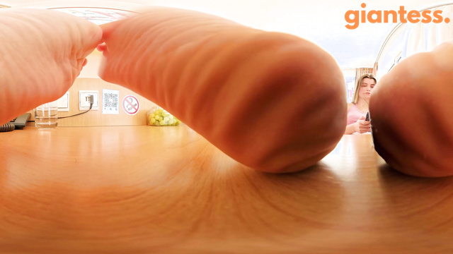 Winzlings Shrinking Clips - Dana’s Magical Feet: The Unaware Teenage Giantess