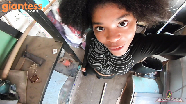 BigandSmallGirls - Giantess Crew: The Tale of Princess J & Tiny Land