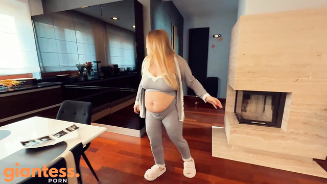 Princess Diana - Experimental Express Pregnancy With Hot Chubby Woman