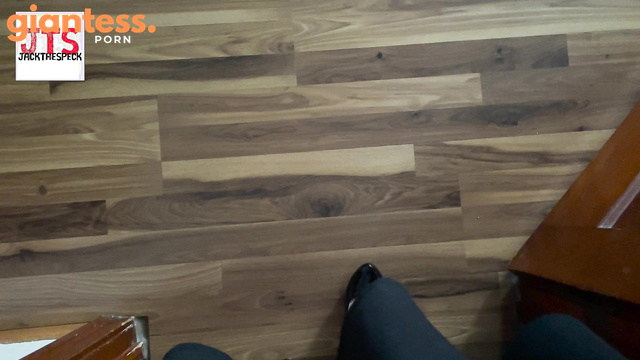 Jackthespeck Giantess Flicks - Ashley’s Big Foot Domination: Punishing Late Delivery