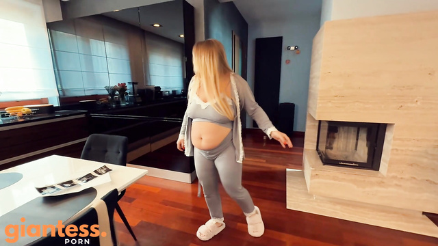 Princess Diana - Fast Pregnancy Gone Wild: The Shaking Belly Experiment