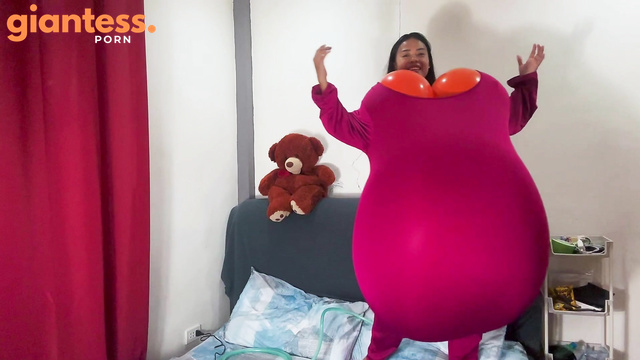 Looner Camylle's Fetish Studio - Looner Camylle Stuffs Huge Boobs And Bloated Belly