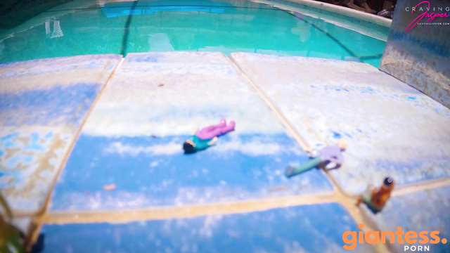 JReed Fetish - Tiny Swimmers And Giantess Duo: Nathalia & Jasper Reed