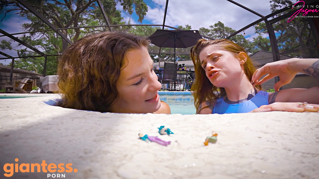 JReed Fetish - Tiny Swimmers And Giantess Duo: Nathalia & Jasper Reed