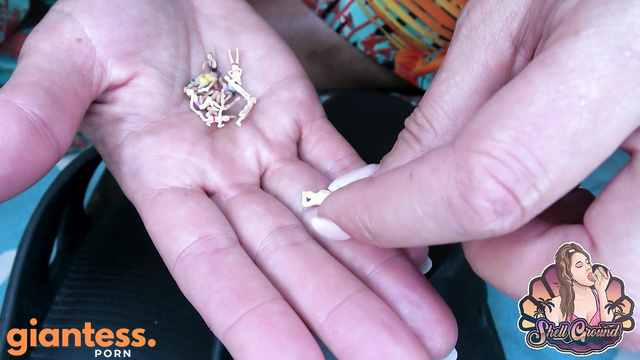 Shell Ground - Crushed At The Beach In Mature Giantess Slippers