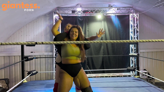 Power Girls Pro Wrestling - Massive BBW Battles VS Giantess Women on Ring