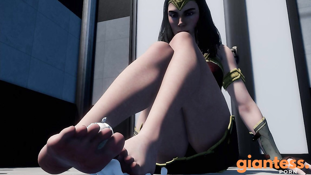 Wonder Woman Shrinking