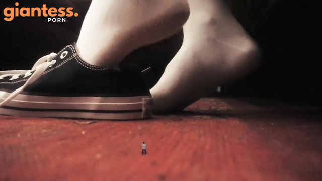 Young Stepdaughter Giantess Roma: Unaware Daily Routine Spy