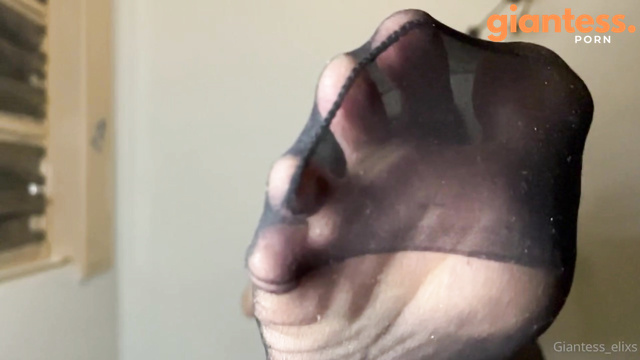 POV: You’re a Worm on My Bedroom Floor, Naked And Frightened