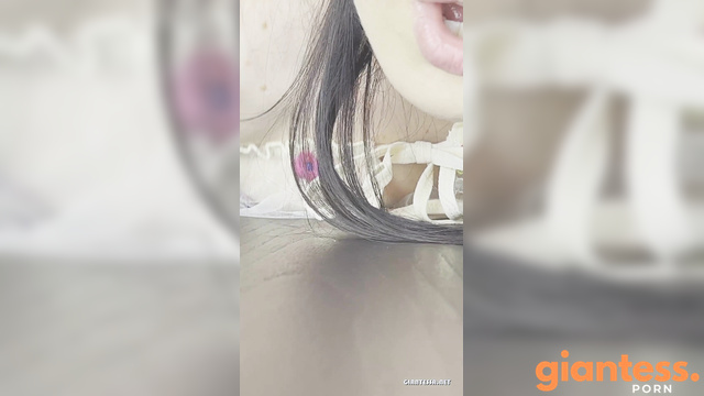 Wrinkled Soles, Perfect Toes: Giantess Wife Teases Her Tiny Man