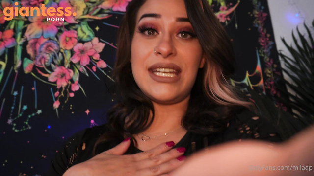 MilaaP - Tiny Confession Under The Giantess Pretty Tempting Lips