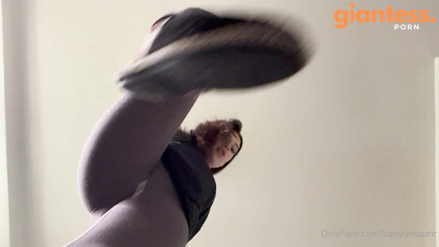 Giantess Tee Finds a Tiny Man in Her Kitchen And Tramples Him