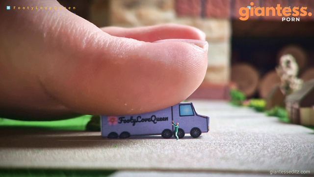 Giantess EditZ - Tall Footy Queen Plays The Tiny Squid Games Part 3