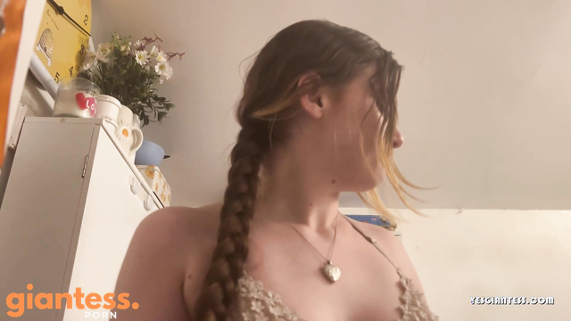 YesGiantess - The Routine of a Young Giantess Seen by Her Little Men
