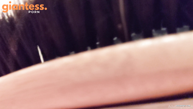 Adulting X - Giantess Demonstrate Her Oiled Vagina With Cervix