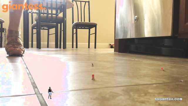WorldUnseenFilms - Tiny Perspective: Giantess Unaware in Her Kitchen Heels