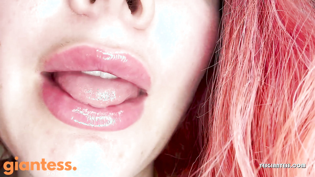 Yourhikerbabe - Sensual Giantess Lipstick Make Your Dick Hard