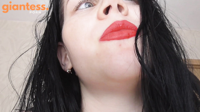 Anna Sky - Giantess Woman Wants to Eat You: Look How Hot Her Lips
