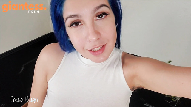Freya Reign - Slave in Waiting While Giantess Eating Her Dinner